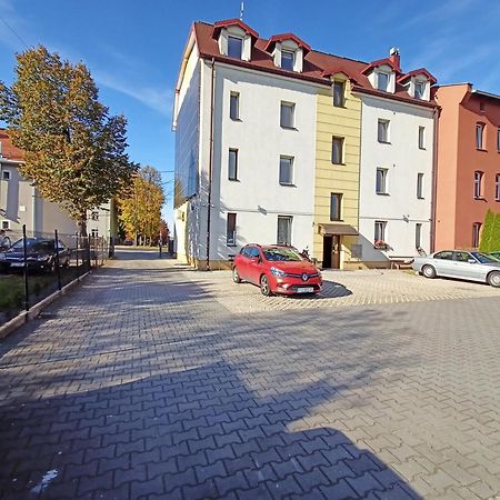 Apartament Radiostacja, Parking Free, Klimatyzacja Gliwice Bagian luar foto