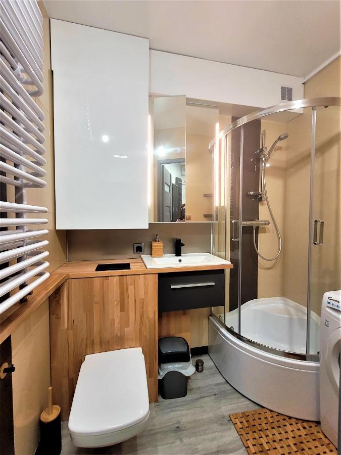 Apartament Radiostacja, Parking Free, Klimatyzacja Gliwice Bagian luar foto