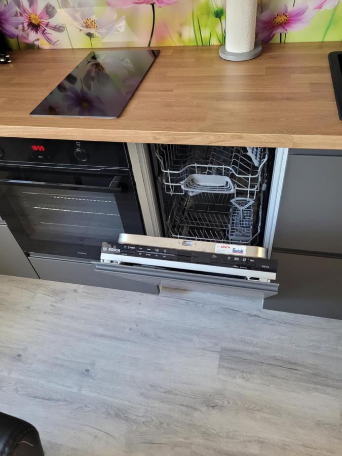 Apartament Radiostacja, Parking Free, Klimatyzacja Gliwice Bagian luar foto