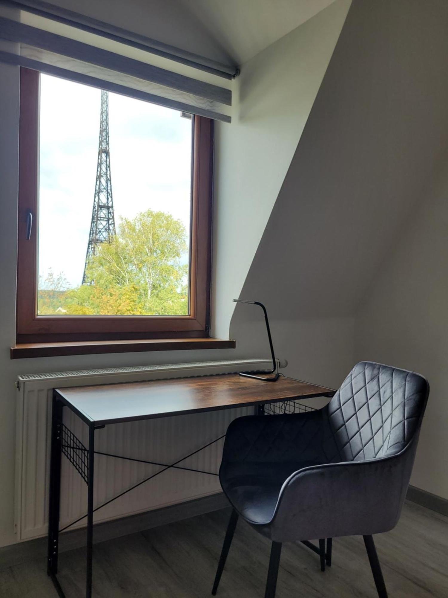 Apartament Radiostacja, Parking Free, Klimatyzacja Gliwice Bagian luar foto